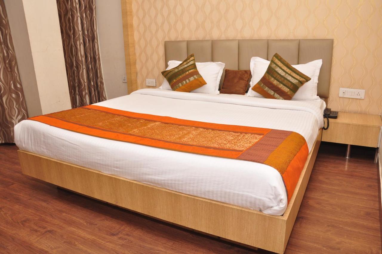 Hotel Mercury Inn By Sonachi Amritsar Bagian luar foto